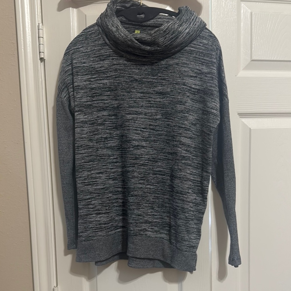 Xersion Heathered Gray Cowl Neck Top